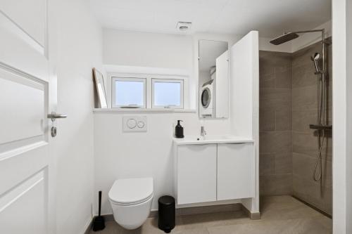 Et badeværelse på Feriehus 4002