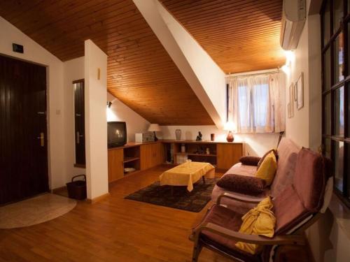 Apartment Ruhige Ferienwohnung mit herrlicher Aussicht by Interhome