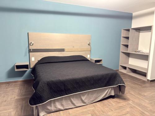 Postel nebo postele na pokoji v ubytování Hotel Azomali plus