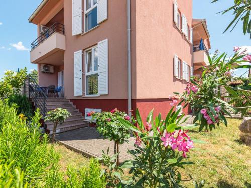 Apartment Villa Pinta mit Blick auf das Wasser by Interhome
