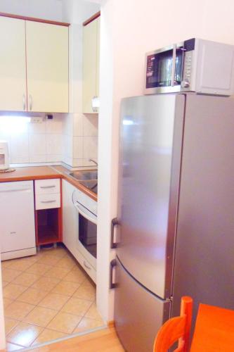 Apartment Maestral Ventus Makarska by Interhome