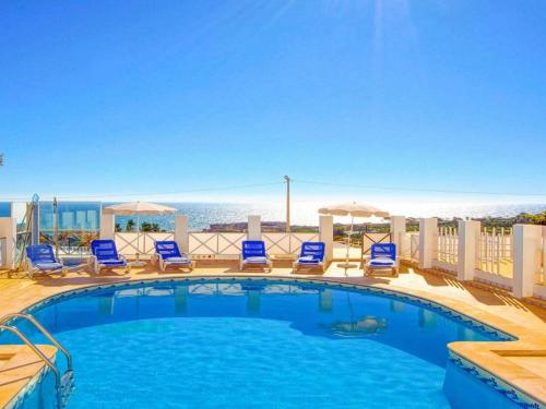 Holiday Home Chalet Villa Albuar mit eigenem Pool by Interhome