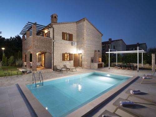 Holiday Home Villa Paradis 13 by Interhome