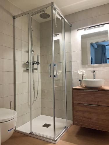 Modern and stylish -1Bedroom 1Bathroom -Ventas