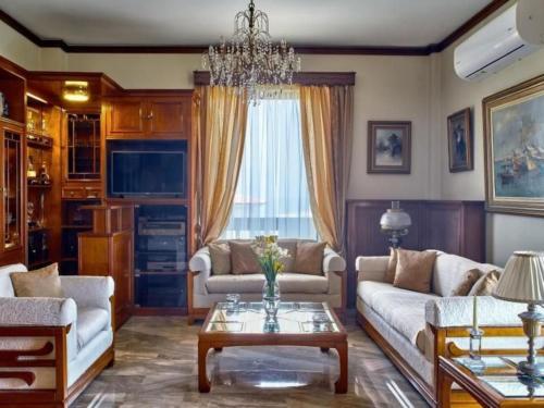 Apartment Amalia's Sea View Home by Interhome