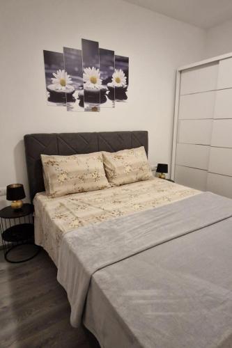 Apartment Madonna 1 by Interhome