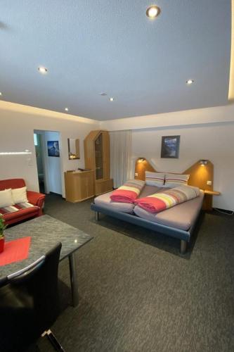 Apartment Chalet Mislin- Grindelwald direkte Bergsicht by Interhome