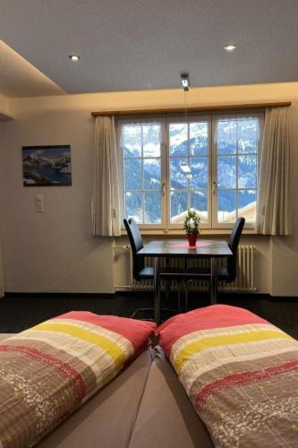 Apartment Chalet Mislin- Grindelwald direkte Bergsicht by Interhome