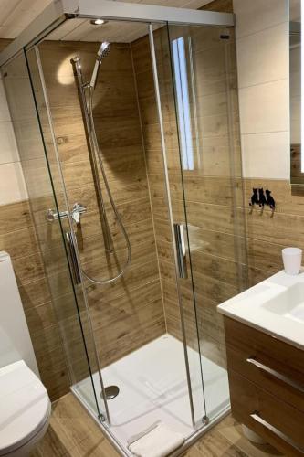 Apartment Chalet Fluehbluemli - Eigerview by Interhome
