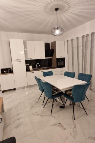 Apartment Madonna 2 by Interhome