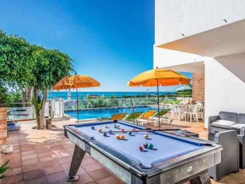 Holiday Home Chalet Villa Oceano mit privatem Pool by Interhome