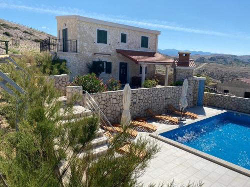 Holiday Home Villa Dražica mit beheiztem Pool - ruhige Lage by Interhome