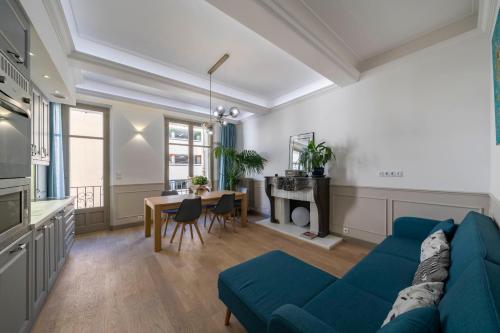COZYSTAY - 1124 - 3-Bedroom Apartment in the Heart of Cannes with Terrace