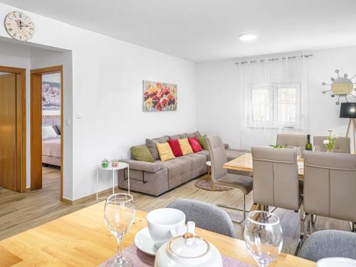 Apartment A4b by Interhome