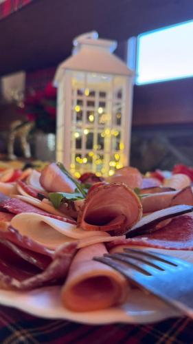 Mad på pensionatet eller i nærheden