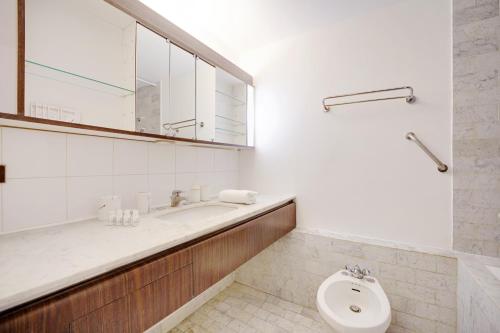 Eiffel Tower Grand Appartement 3 Chambres Panoramique Paris Vue with Parking & AC