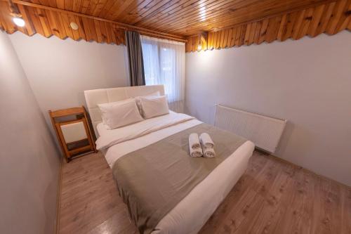 Afbeelding uit fotogalerij van Abant Zümrüt Dağ Evi in Dereceören