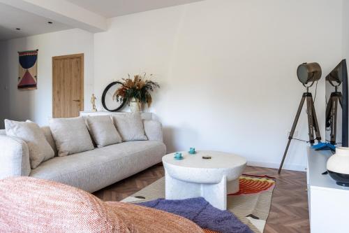 Et opholdsområde på Modern Luxury 2BR|Park View & Balcony