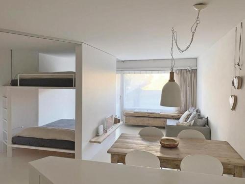 Apartment Chesa Auricula by Interhome