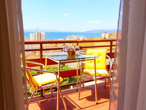 Apartment Garbin Ventus Makarska by Interhome