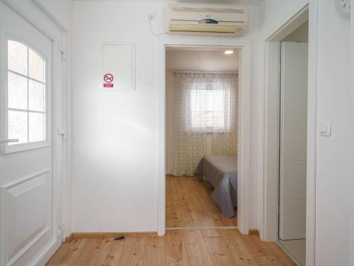 Apartment Wohnung in Vodice mit Grill by Interhome