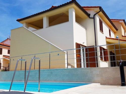 Holiday Home in Banjole mit Privatem Pool by Interhome