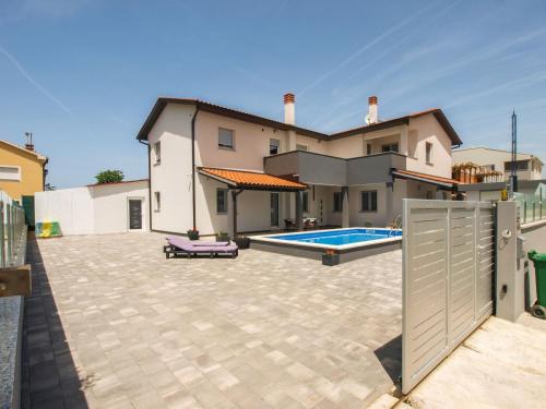 Apartment Villa Pikula App-2 by Interhome