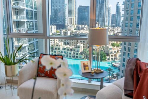 Luxury 2BR Superior Apartment with Full Burj Khalifa and Dubai Mall Dancing Fountain View, Royal Tiffany photo 3