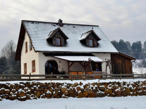 Holiday Home mit Wasserblick by Interhome