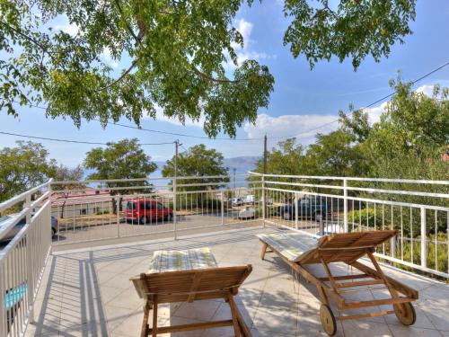 Apartment Marta mit Panoramablick by Interhome
