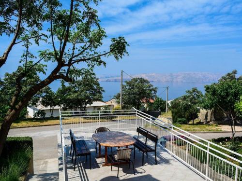 Apartment Marta mit Panoramablick by Interhome