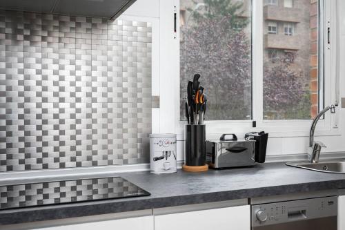 Kuchyň nebo kuchyňský kout v ubytování Chalet adosado Anayet