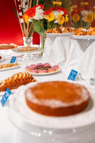 Jídlo v hotelu nebo okolí