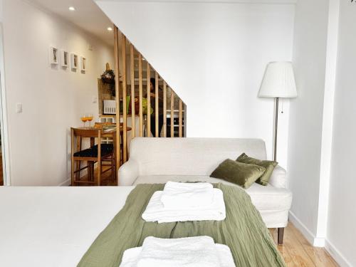Alfacinha Studio fully equipped by Homeful Homes
