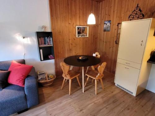 Apartment Yvonne Mayer by Interhome