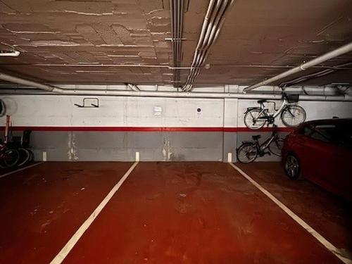 Appartement de luxe avec piscine et parking, animaux bienvenus