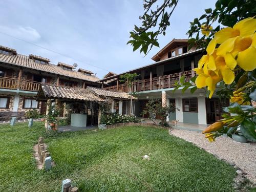 Zahrada ubytování Pousada Território da Paz na Praia da Ferrugem