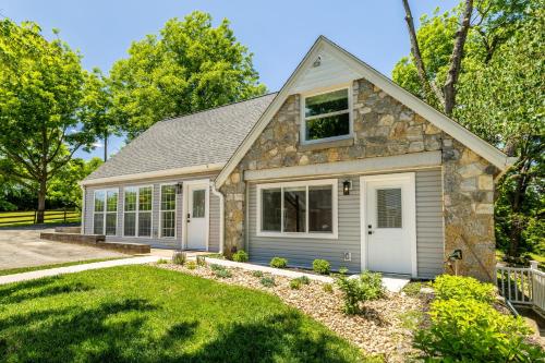 Tòa nhà nơi nhà nghỉ dưỡng tọa lạc