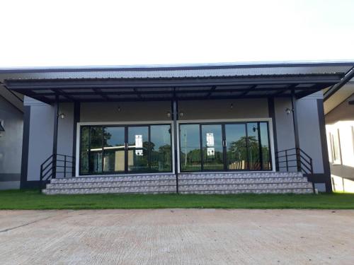 Afbeelding uit fotogalerij van Lek Village Khaoyai in Pak Chong