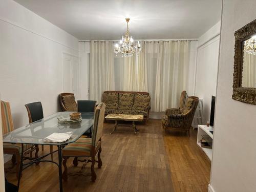 Posezení v ubytování Vichy centre ville