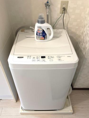 #2 新宿まで2分 ! 清潔で安全な部屋 ! WiFi無料 !