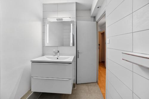 Appartement calme et confortable au bord du canal