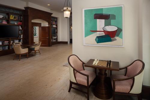 The Alfond Inn photo 80