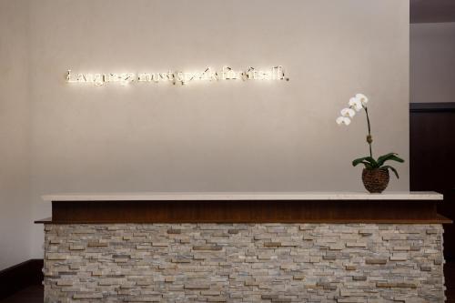 The Alfond Inn photo 95