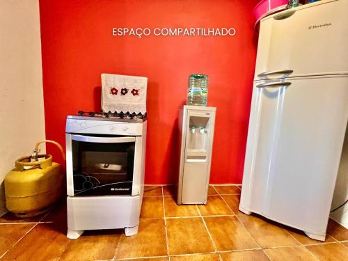 Nhà bếp/bếp nhỏ tại #FInALdeSeMaNaTop em Matinhos a 50m da PrAiA