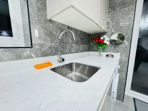 Letza House - Private En-Suite Rooms near Cardiff City Centre photo 33