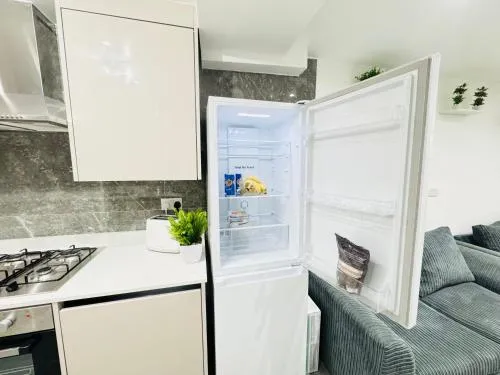 Letza House - Private En-Suite Rooms near Cardiff City Centre photo 40
