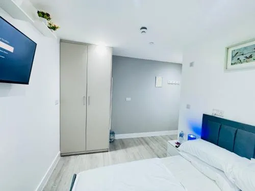 Letza House - Private En-Suite Rooms near Cardiff City Centre photo 78