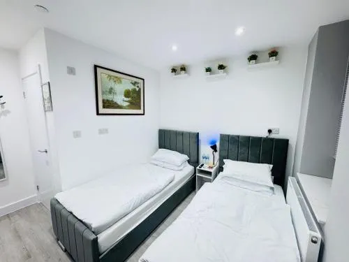 Letza House - Private En-Suite Rooms near Cardiff City Centre photo 97