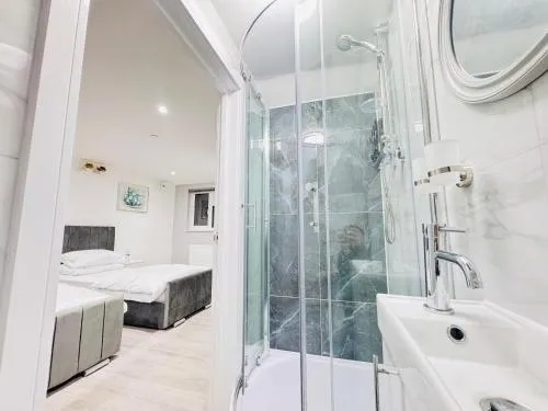Letza House - Private En-Suite Rooms near Cardiff City Centre photo 64